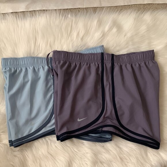 NIKE Women's Tempo Fashion Running Shorts Set of 2 Sz LARGE - Picture 2 of 10